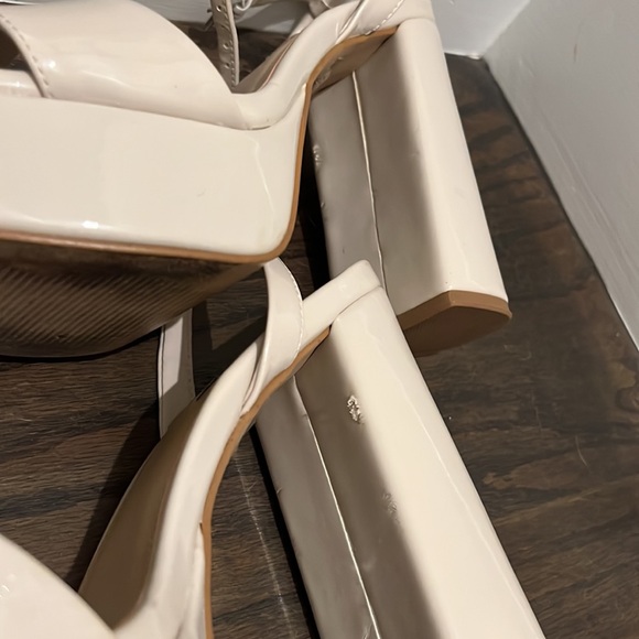 LESSA BONE PATENT Steve Madden - Picture 4 of 4